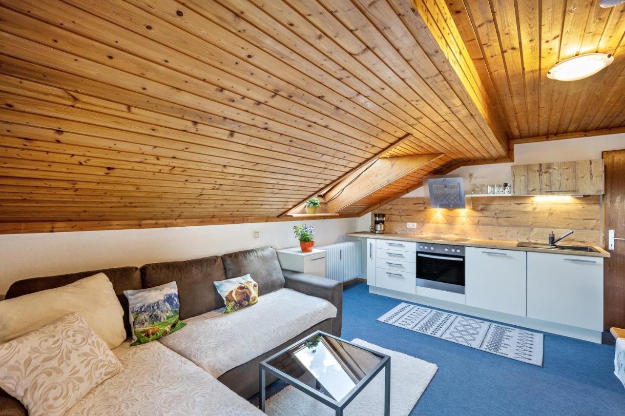Haus Bergliebe - Zugspitzblick Pfronten Luaran gambar
